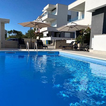 Fantasy Pool Villa 노바야 외부 사진